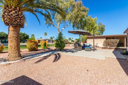 8936 Lakeview Dr, Chandler AZ 85248-6917 exterior