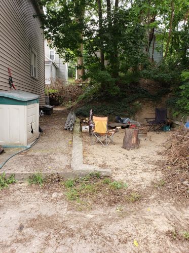 209 Bradford St, Grand Rapids, MI 49503-1501