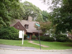 46 Collins Rd, Newton, MA 02468-2236