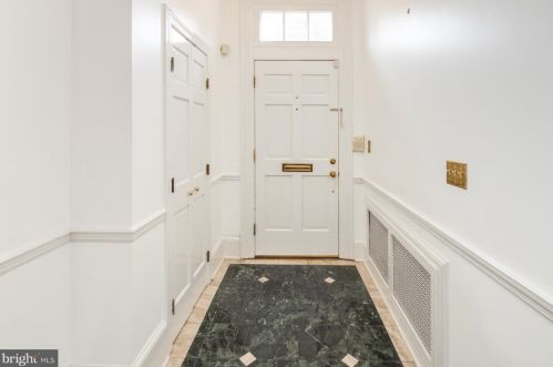 3116 Dumbarton St, Washington DC  20007-3308 exterior