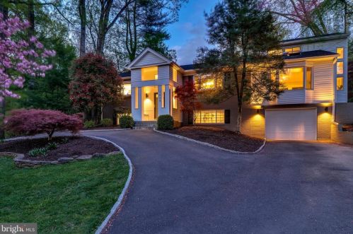 1439 Brookhaven Dr, Mc Lean, VA 22101-4124