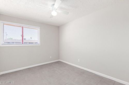 6110 Earll Dr, Phoenix AZ 85033-5841 exterior