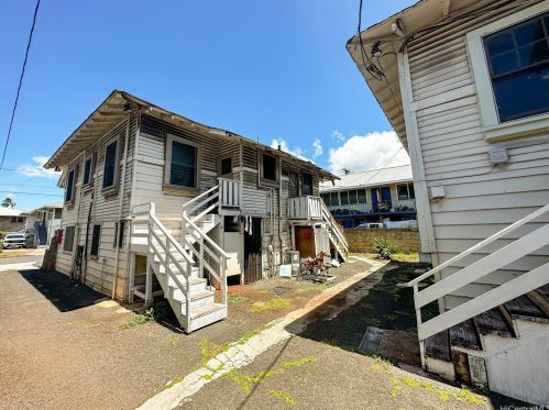 743 Pumehana St, Honolulu HI exterior