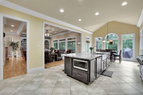 8069 Kenstone Ct, Atlanta GA 30350-4160 exterior