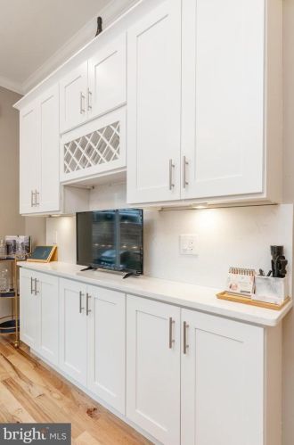 1311 Bouvier St, Philadelphia PA  19146-4702 exterior