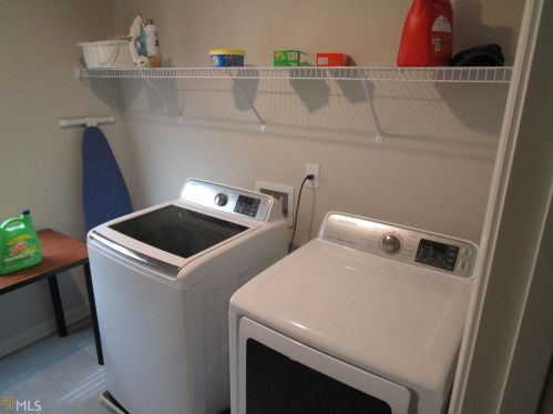 3736 Pebble St, Lithonia GA exterior