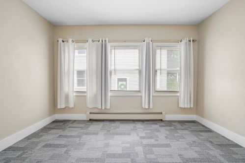 46 Stone St, Concord NH 03301-2766 exterior