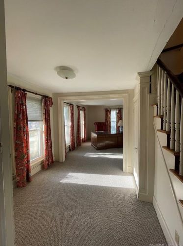 439 Prospect St, Torrington CT 06790-6330 exterior