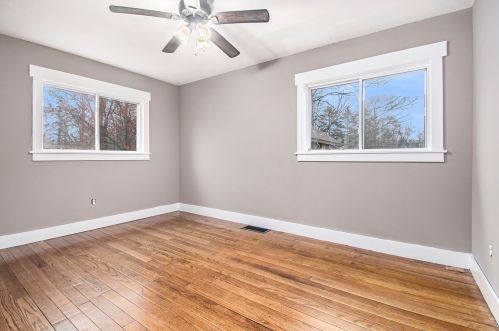 511 West St, Three Rivers MI 49093-2358 exterior