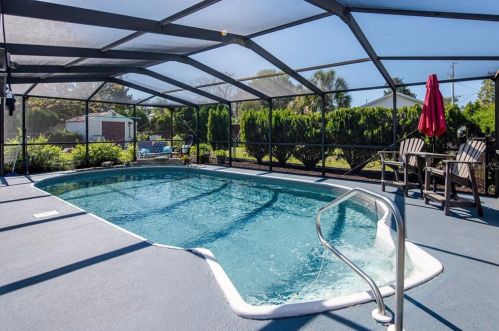 15933 Adobe Dr, Port Richey FL 34667-4019 exterior