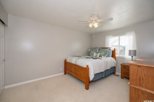 6948 Firefox Cir, Taylorsville UT 84081-5376 exterior