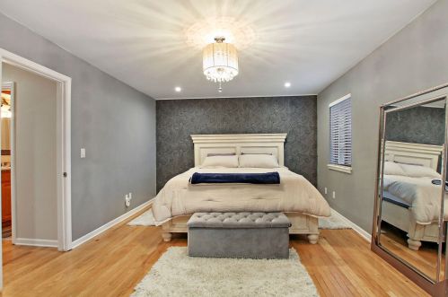 9810 Morgan Ave, Milwaukee WI 53228-1344 exterior