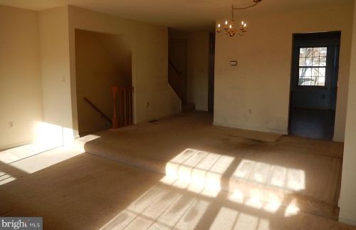 12302 Herrington Manor Dr, Silver Spring MD 20904-1673 exterior