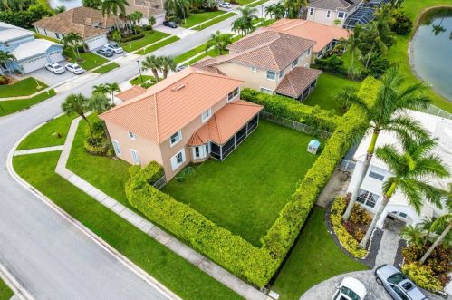 21823 Palm Grass Dr, Boca Raton FL 33428-4786 exterior