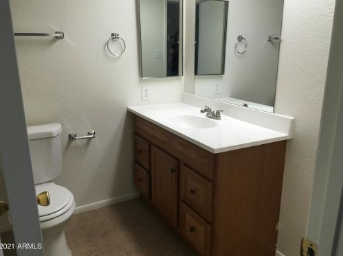 20013 18th Dr, Phoenix AZ  85027-4249 exterior