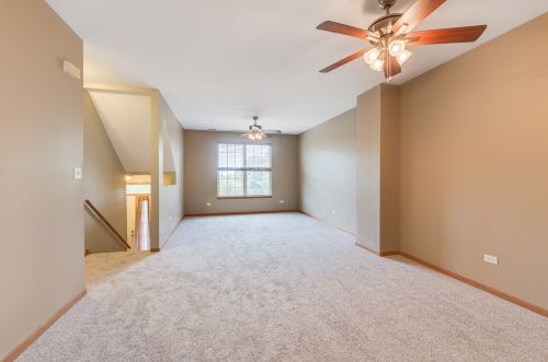 2314 Graystone Dr, Joliet IL 60431-8785 exterior