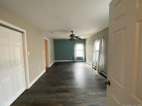 13 Franklin St, Wallingford CT 06492-4115 exterior