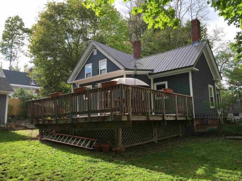 5 Perkins St, Concord NH 03301-4520 exterior