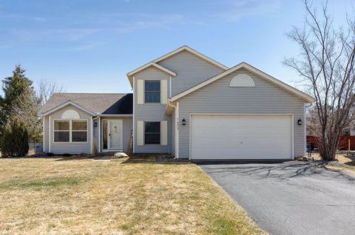 1053 Bonnieview Dr, Saint Paul, MN 55129-8518