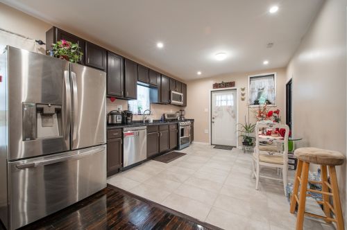 4453 Kildare Ave, Chicago IL 60652-3127 exterior