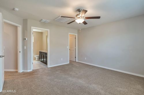 3907 79th Dr, Phoenix AZ  85043 exterior