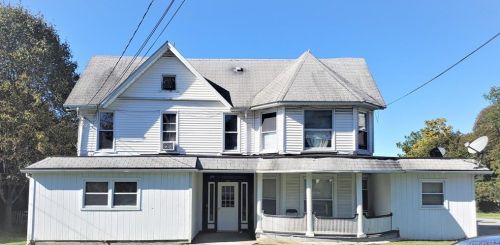 23 Beattie Ave, Middletown NY 10940-3931 exterior