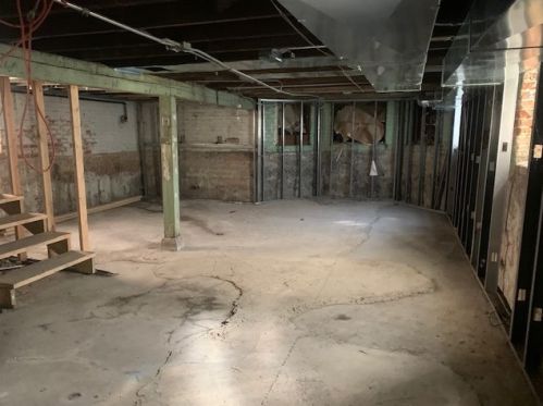 8412 Peoria St, Chicago IL 60609-6134 exterior