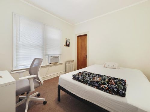 3054 Sayre Ave, Chicago IL 60634-2376 exterior