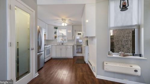 2440 Lawrence St, Philadelphia PA 19120-2807 exterior