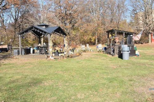 832 Elm St, Woonsocket RI 02895-3507 exterior