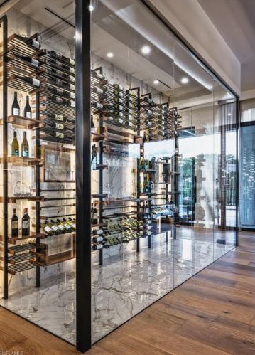 691 Annemore Ln, Naples FL 34108-7520 exterior