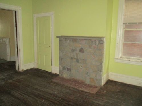 3711 Atkins St, Pittsburgh PA 15212-1901 exterior