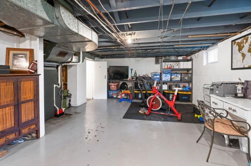 927 40th Ave, Duluth MN 55807-1661 exterior