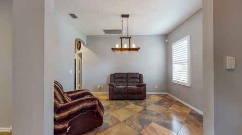 2081 Burlington St, Fort Pierce FL  34984-4350 exterior