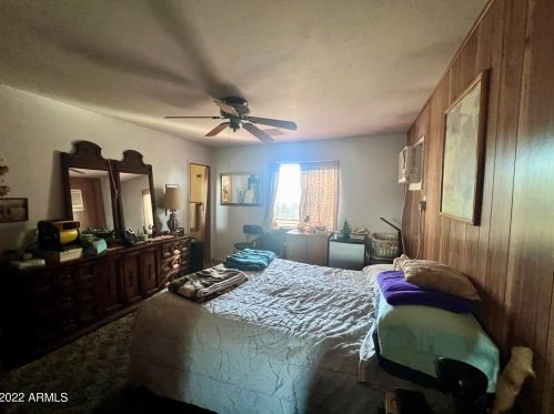 3130 47 Dr, Phoenix AZ 85031-1407 exterior