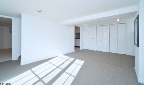 80 Howard St, Perth Amboy NJ 08861-1525 exterior