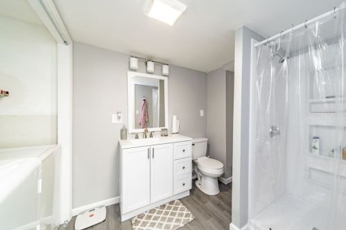 145 Wildwood Ave, Springfield MA  01118-1955 exterior