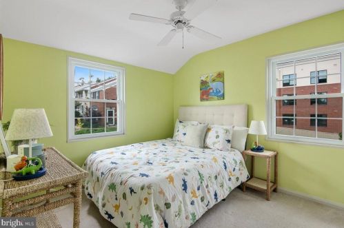 3824 Ingalls Ave, Alexandria VA 22302-1810 exterior