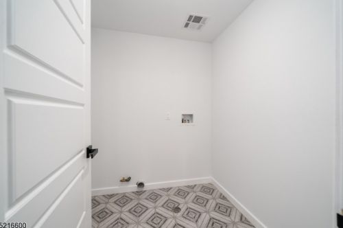 54 Elm St, Montclair NJ  07042-3234 exterior