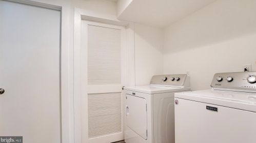 1423 Bouvier St, Philadelphia PA 19132-3815 exterior