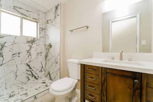 6021 28th St, Tucson AZ  85711-6803 exterior