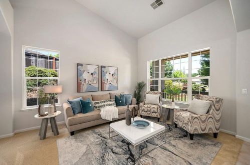 1258 Manning Dr, Folsom CA 95762-5845 exterior