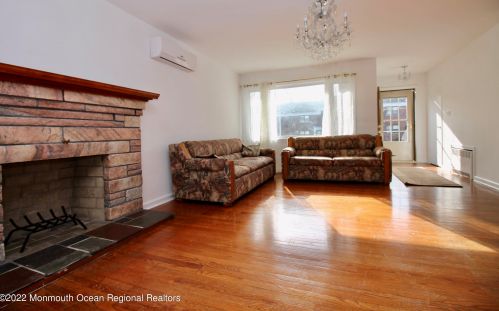 127 Charlton Ave, Hasbrouck Heights NJ 07604-1507 exterior