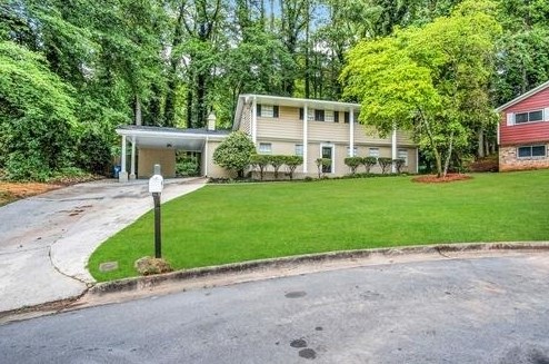 3144 Granada Pl, Atlanta GA  30344-5326 exterior
