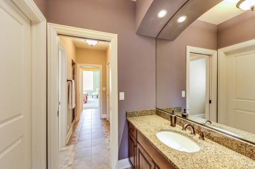 329 Kenmore Ave, Elmhurst IL 60126-3517 exterior