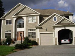 11 Central St, Newton, MA 02466-2402