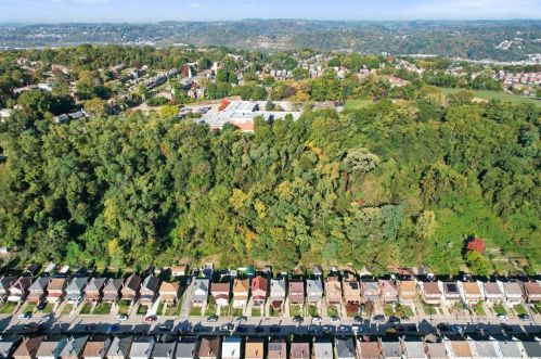 1255 Duffield St, Pittsburgh PA 15206-1318 exterior