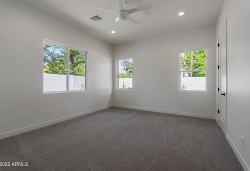 6841 12th Ave, Phoenix AZ  85013-1021 exterior