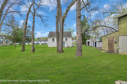 631 Maria St, Jackson Twp NJ  08527-5285 exterior