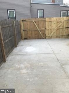 1319 W St, Washington DC  20020-5717 exterior